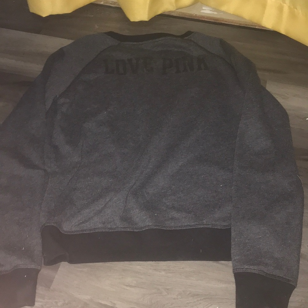 Pink sweatshirt
